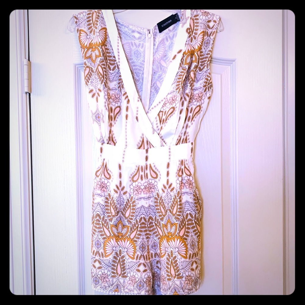 💕Romper shorts for that pool side effect.💕